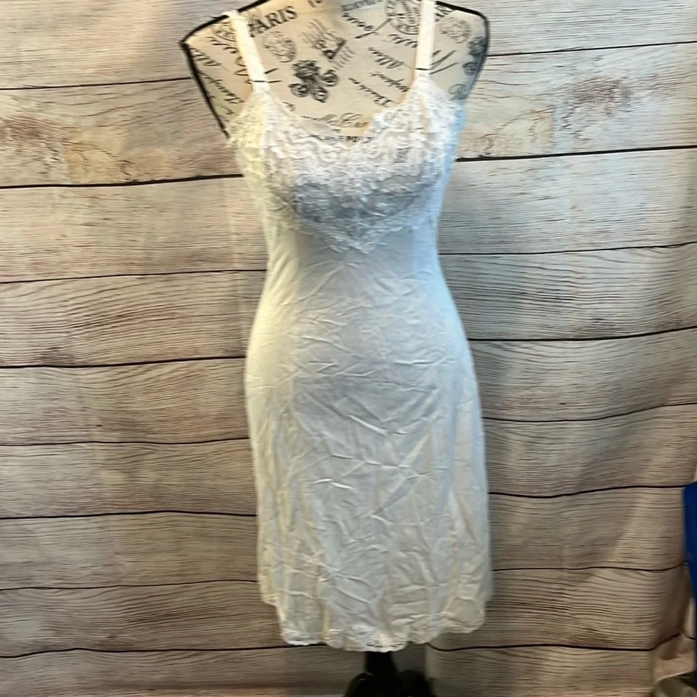 Vintage Full Body Slip Lingerie ILGWU Lace White Adjustable Straps XS - Picture 1 of 10